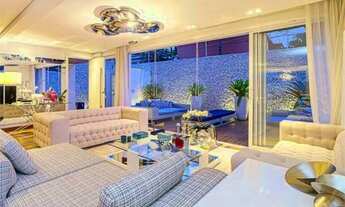 Imagem: No Pacaembu, única com retrofit total