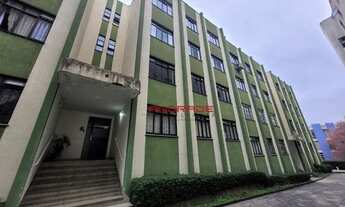 Imagem 2: Apartamento com 3 dormitórios para alugar, 62 m² por R$ 1.740/mês - Jardim Botânico - Curi