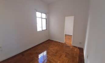 Imagem 2: Quarto e sala em Cpacabana