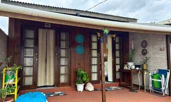 Imagem 2: Casa para venda tem 57 metros quadrados com 2 quartos