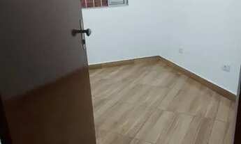 Imagem 3: Casa de 3 andares com térreo mais três casa