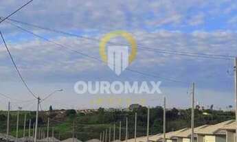 Imagem 2: Casa com 2 dormitórios para alugar, por R$ 550/mês - Vida Nova Ourinhos- Ourinhos/SP