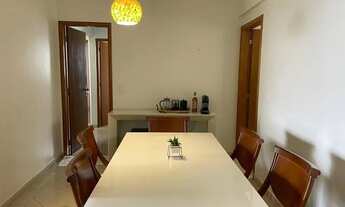 Imagem 6: Oportunidade! 3 quartos 1 suíte rico em armários 2 garagens individuais