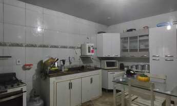 Imagem 2: Casa para aluguel e venda com 9 quartos no Centro de Itaboraí - RJ