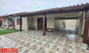 Imagem: Bela residência no Centro de Imbé! Ref