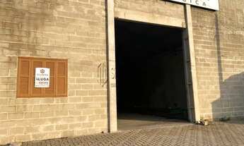 Imagem: Pavilhão em ótima localização Ref