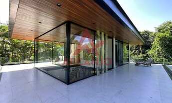 Imagem: Bela Casa à venda no Condomínio de Itamambuca