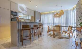 Imagem 2: Frente mar - 3 suites com 2 vagas