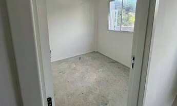 Imagem 7: Apartamento 2 dormitórios, sala integrada com cozinha, 1 banheiro, 1 vaga de garagem