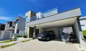 Imagem 2: Sobrado à venda no bairro Cézar de Souza - Mogi das Cruzes/SP