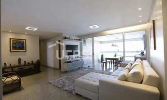 Imagem 1: Thelma Malheiros - Apartamento 4 quartos, sendo 4 suítes