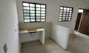 Imagem 2: Casa não independente, com ótima localização, próximo do shopping campo limpo