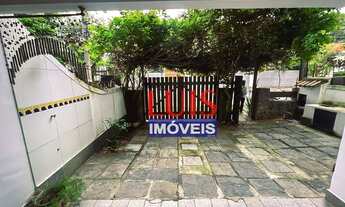 Imagem 2: Casa com 3 dormitórios para alugar, 190 m² por R$ 5.000,00/mês - Itacoatiara - Niterói/RJ