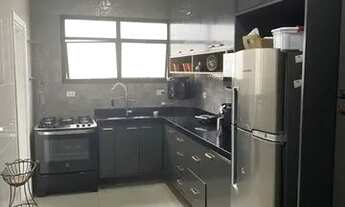 Imagem 5: Cobertura duplex para aluguel possui 220 metros quadrados com 4 quartos