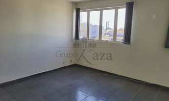 Imagem: Comercial Sala Condomínio em São José