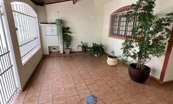 Imagem 2: Casa para venda possui 124 metros quadrados com 2 quartos