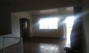 Imagem 7: Casa/Sobrado Para Venda em Bragança Paulista/SP 2 imóveis e Salão