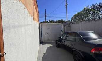 Imagem 2: Imóvel para venda possui 61 metros quadrados com 2 quartos em Jardim Aeroporto - Campo Gra