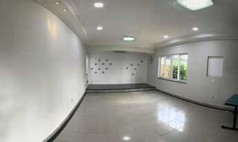 Imagem 7: Casa de Alto Padrão com Piscina - Condomínio Tucuruvi