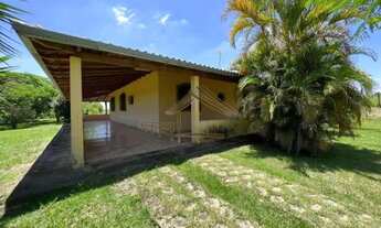 Imagem 7: Chácara em Porangaba SP, área com 20.000 m², casa com 3 dormitórios, área de lazer com pis