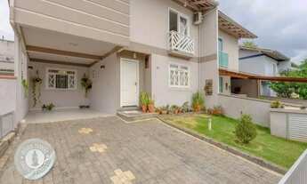 Imagem: VENDA - Casa com 3 dormitórios (1 suíte)