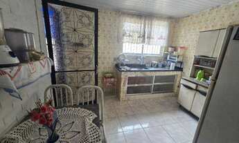 Imagem 7: Excelente casa terréa linear na Engenhoca com 2 quartos, sendo 1 suíte, sala, sozinha, ban