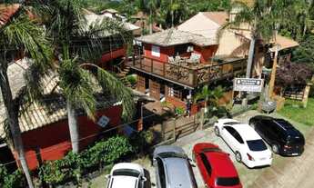 Imagem 2: Pousada com 12 dormitórios à venda com 500 m² na Praia da Ferrugem - Garopaba/SC