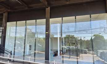 Imagem 2: ALAMEDA PALHANO| Loja Comercial para Locação com 200m² | Frente para o Lago Igapó