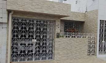 Imagem: Casa na vila jardim guararapes em Prazeres