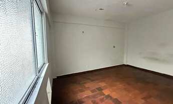 Imagem 7: ALUGO ÓTIMO APARTAMENTO, 3º ANDAR, COM 2 QUARTOS - CENTRO