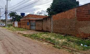 Imagem: Vendo lote comercial com 300 mtrs e casa