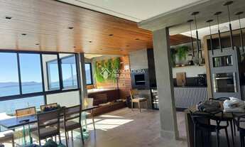 Imagem: Casa frente mar com 5 dormitórios e área