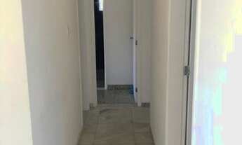 Imagem 3: Apt 3/4 Costa Azul amplo.158m2.Dependencia!R$330.000.Rua M. Gaspar Sadock!