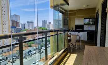 Imagem 4: Apartamento para venda tem 142 metros quadrados com 4 quartos