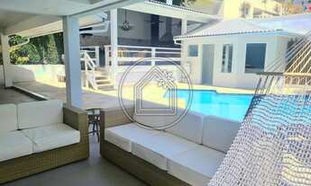 Imagem 3: Casa em condomínio em Camboinhas com 3 suítes