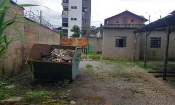 Imagem 4: Lote com 360 m² no bairro Arvoredo