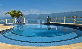 Imagem 3: Ilha privativa com 63.000m², 7 suites, piscina, sauna e quadra de esportes