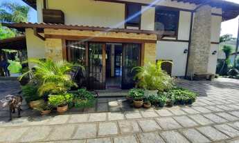 Imagem 3: Casa para venda com 200 metros quadrados com 4 quartos em Albuquerque - Teresópolis - RJ