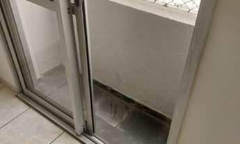 Imagem 3: Apartamento com Varanda de 2 Dormitórios, no Condomínio Riiviera Francesa, Centro de Guaru