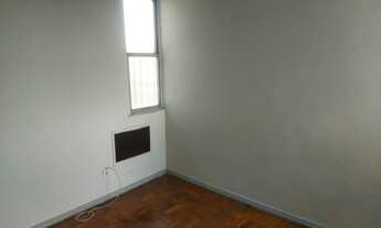 Imagem 3: R. Adail 106/403 Fundos