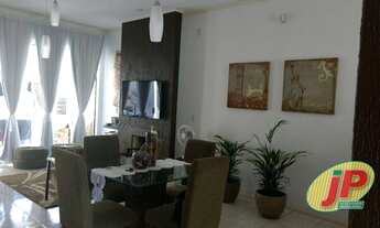 Imagem 5: Casa em estilo moderno em condomínio fechado