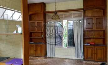 Imagem 7: Casa de rua. Terreno 10 X 30. 03 quartos. 02 vagas. R 990.000,00