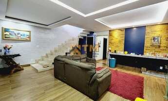 Imagem: Maravilhoso Sobrado, com 4 Quartos, Suites