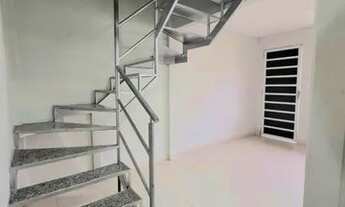 Imagem 5: Excelente residência com 03 quartos, sendo 01 quarto no 1º pavimento, com fác