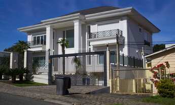 Imagem 2: CASA com 4 dormitórios à venda com 654m² por R$ 4.950.000,00 no bairro Jardim Social - CUR