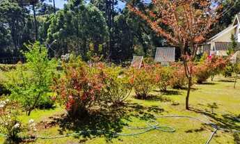 Imagem 6: Casa em Campos do Jordão com 3 dormitórios, área gourmet completa em condição imperdível