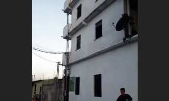 Imagem 4: Aluga-se Kitnet Quarto com aluguel por R$550 /mês