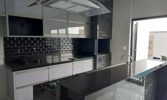 Imagem: Excelente Residência - Condomínio Alta