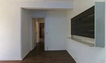 Imagem 7: Apartamento com 2 Dormitorio(s) localizado(a) no bairro Teresópolis em Porto Alegre / Re