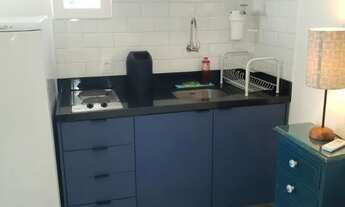 Imagem: Suíte com serviços numa bela casa em Laranjeiras